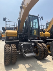 XCMG wheeled excavator XE155WGA