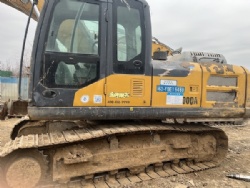 20tons used excavator XCMG XE200DA